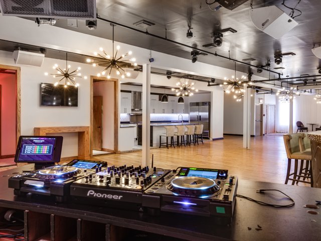 Loft Quatorze - Image 4