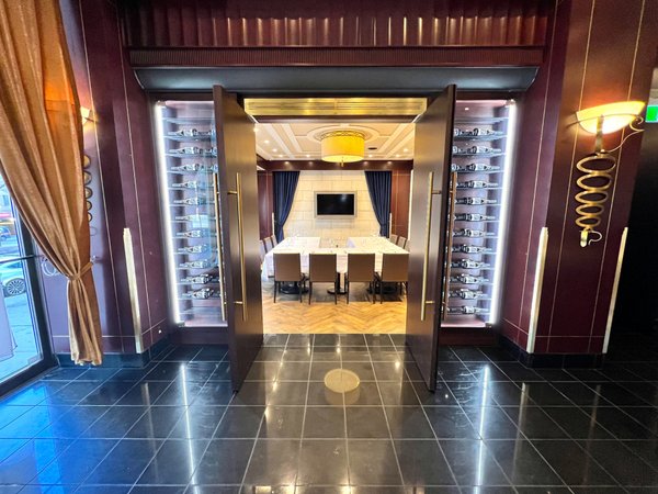Executive Room - Image 4