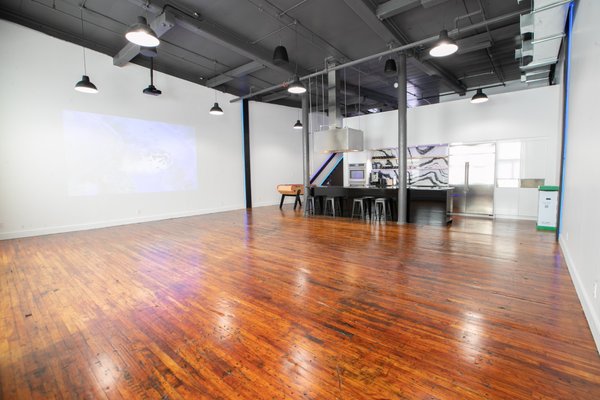 Loft Saint-Ambroise - Image 1