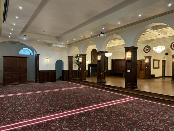 Le Mansfield - Image 2