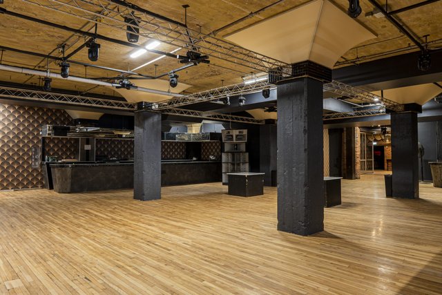 Sainte-Catherine Hall - Image 3